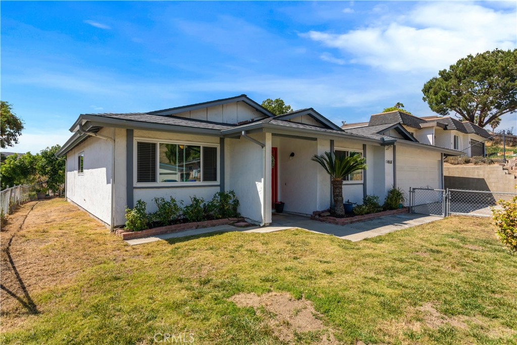 4908 Concho Place Oceanside, CA 92057 - Photo 2 of 32