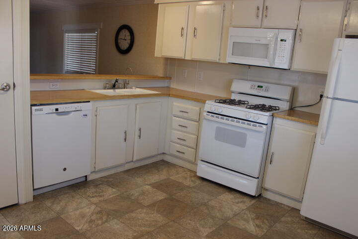9501 East Broadway Road, Unit 229 Mesa, AZ 85208 - Photo 4 of 28