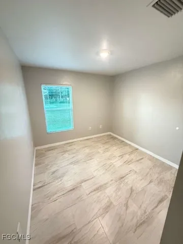 $2,200 | 5019 Moon Circle, LaBelle, FL 33935