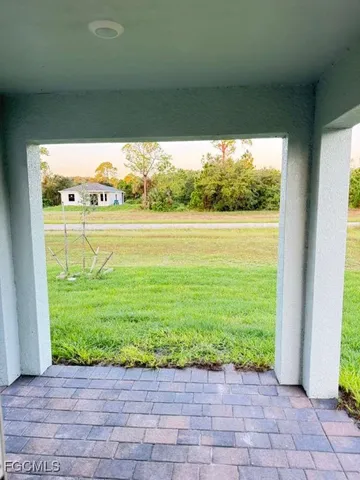 $2,200 | 5019 Moon Circle, LaBelle, FL 33935