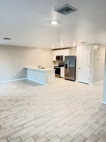 $2,200 | 5019 Moon Circle, LaBelle, FL 33935