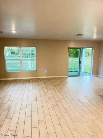 $2,200 | 5019 Moon Circle, LaBelle, FL 33935