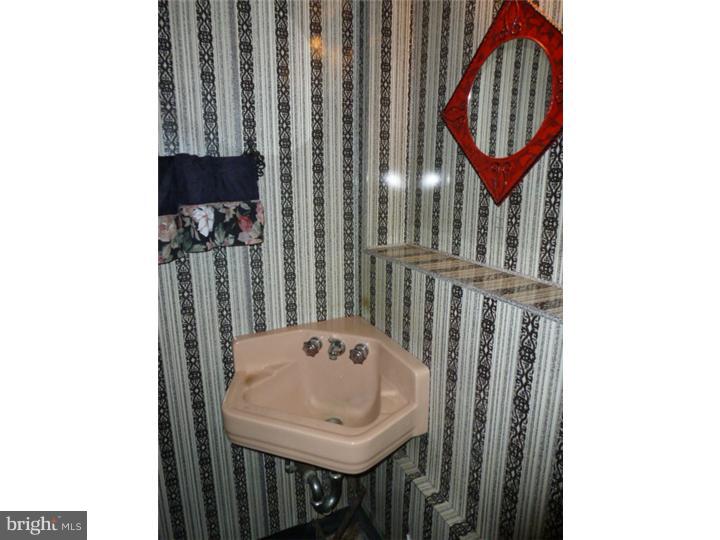 138 Henley Road Wynnewood, PA 19096 - Photo 16 of 24 Half Bath