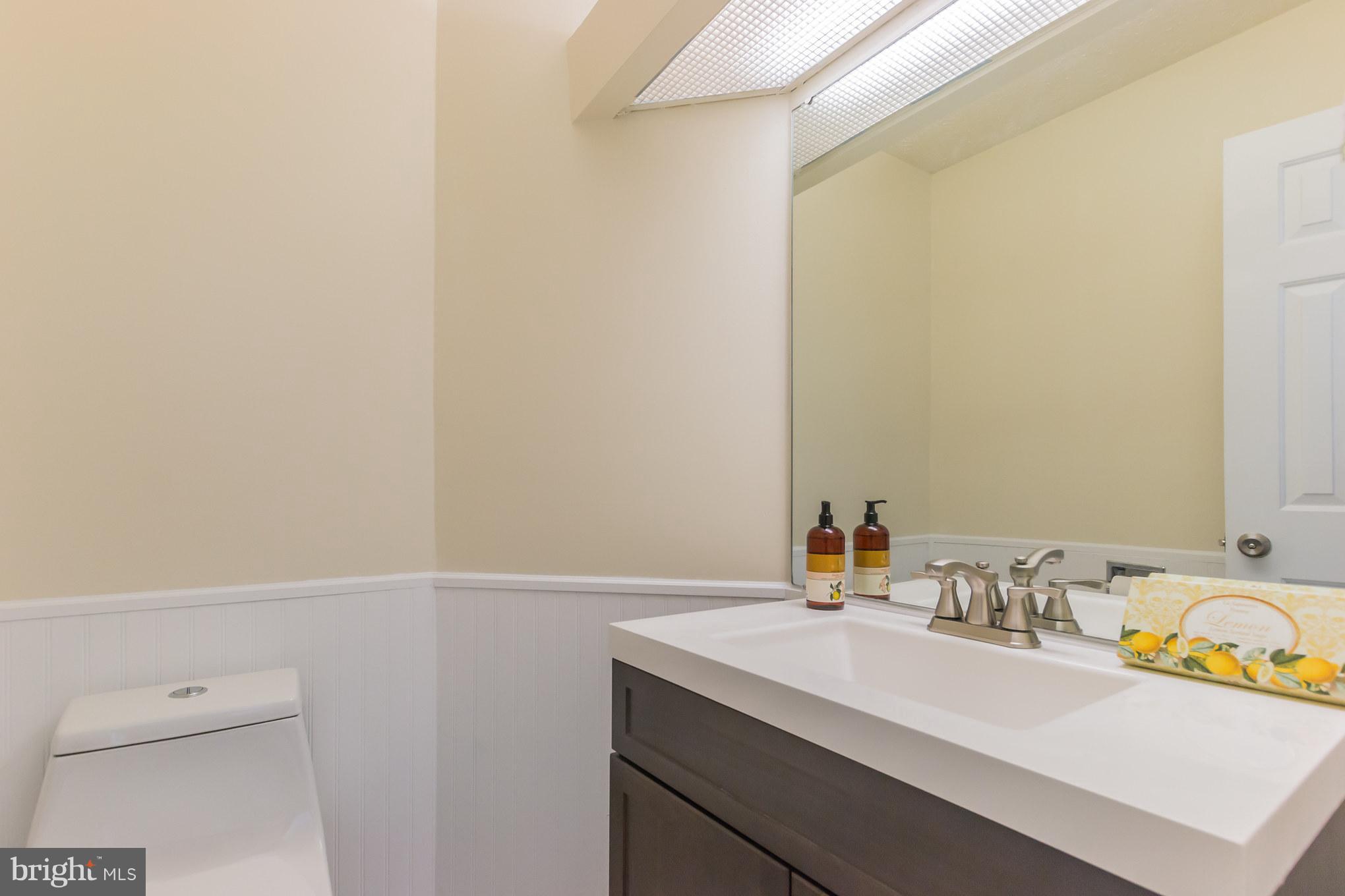 8209 Triple Crown Road Bowie, MD 20715 - Photo 11 of 30 Bath