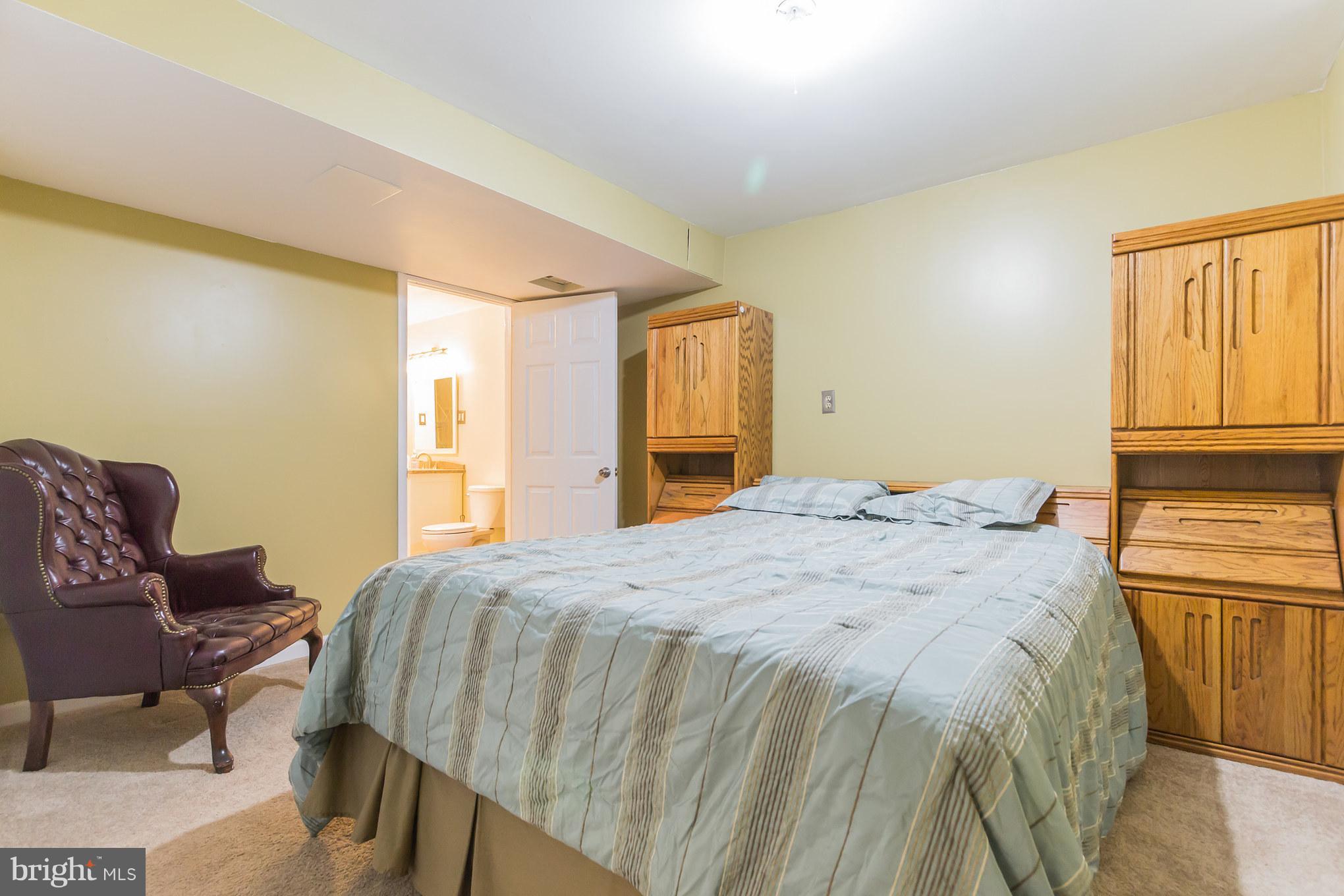 8209 Triple Crown Road Bowie, MD 20715 - Photo 24 of 30 Bedroom