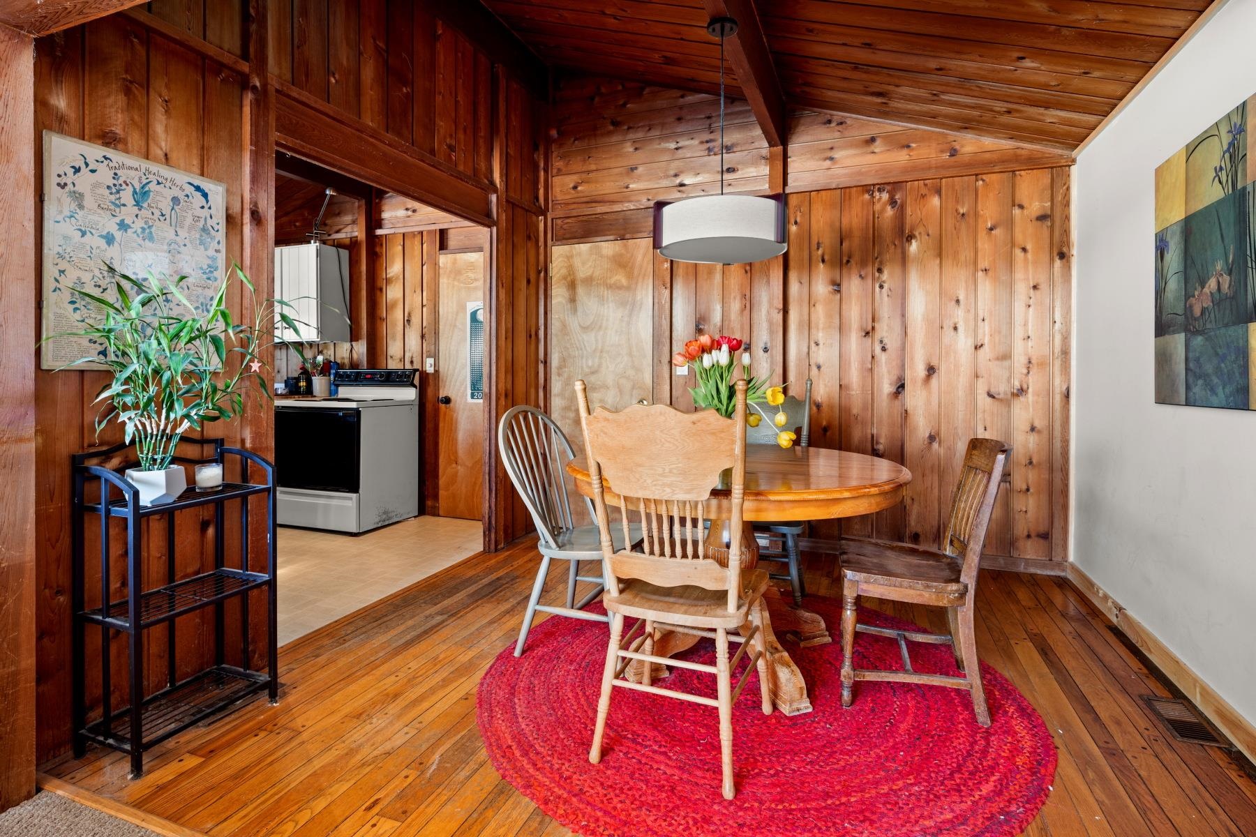 38 Gilcrist Road Stowe, VT 05672 - Photo 13 of 31