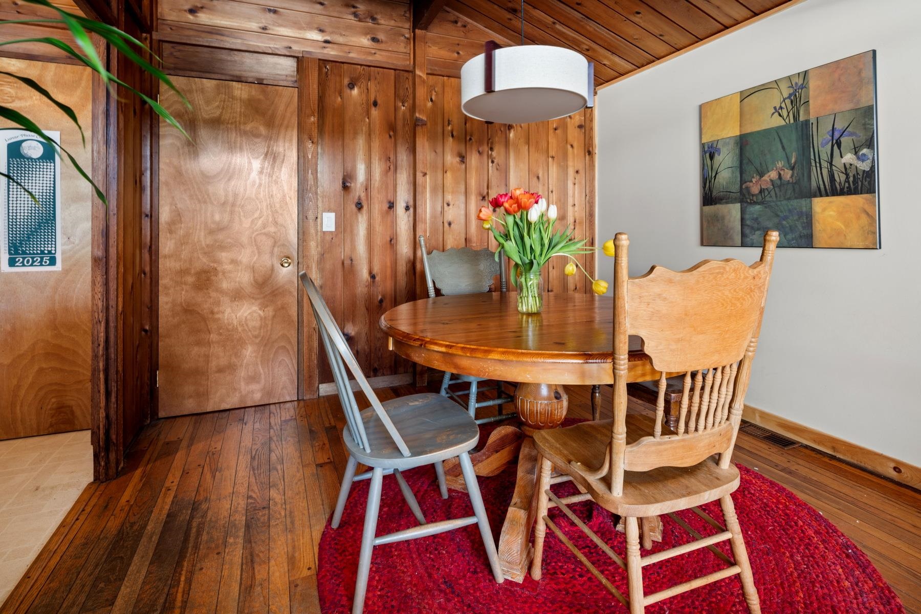38 Gilcrist Road Stowe, VT 05672 - Photo 14 of 31