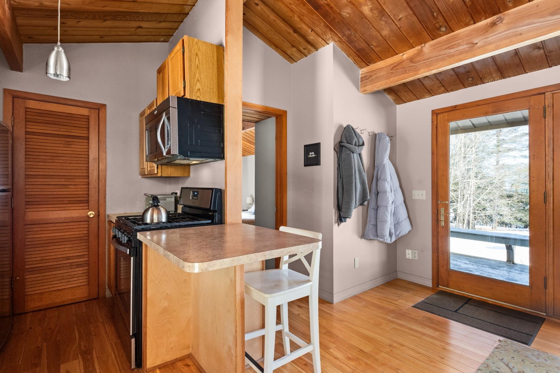 38 Gilcrist Road Stowe, VT 05672 - Photo 22 of 31