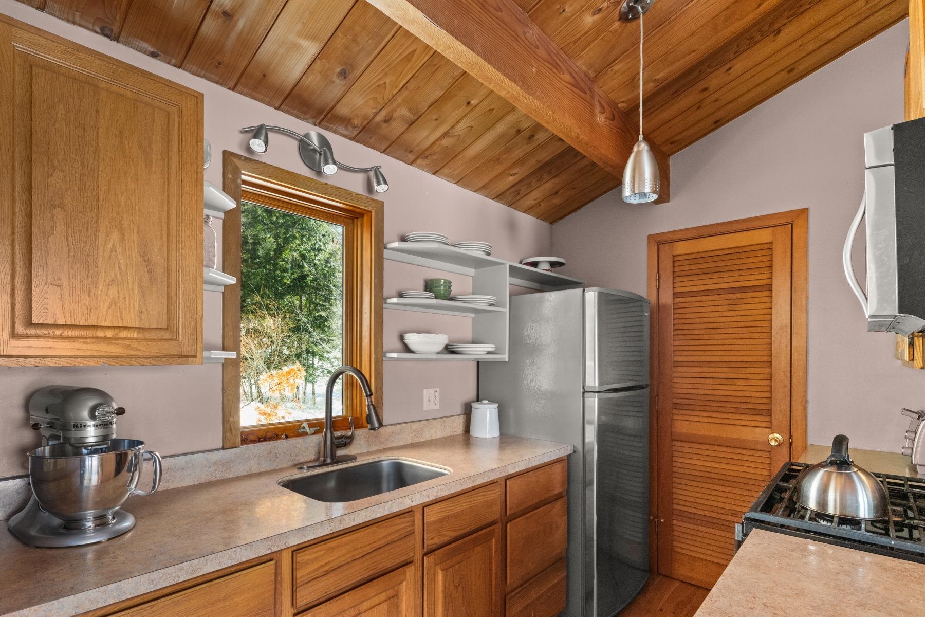 38 Gilcrist Road Stowe, VT 05672 - Photo 26 of 31