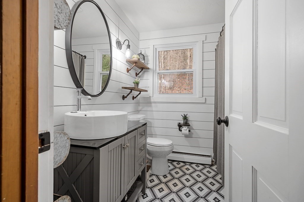 361 Putnam Hill Road Sutton, MA 01590 - Photo 24 of 32