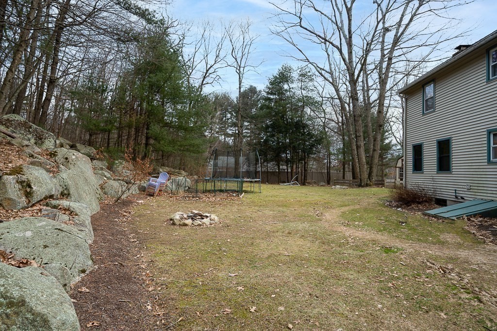 361 Putnam Hill Road Sutton, MA 01590 - Photo 30 of 32