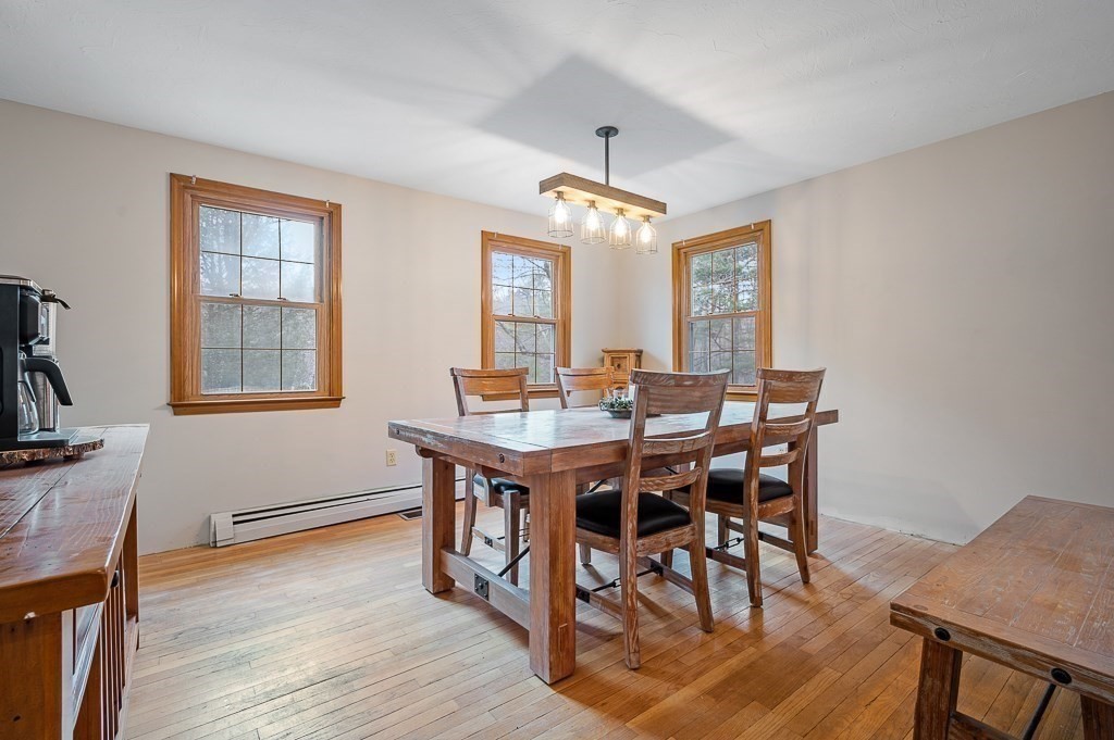 361 Putnam Hill Road Sutton, MA 01590 - Photo 10 of 32