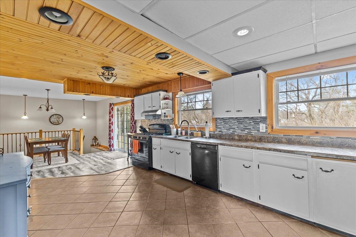 27 Meadow Lane Highgate, VT 05459 - Photo 3 of 38 Gallery Image 3
