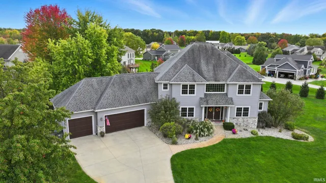 $630,000 | 1218 South Honeybee Court, Warsaw, IN 46580