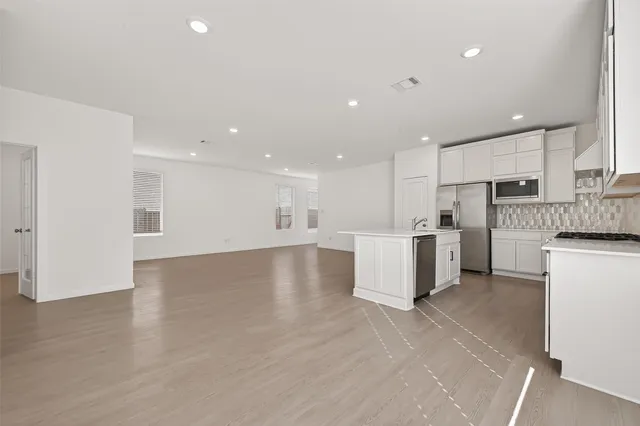 $2,300 | 6419 Orchid Bch Drive, Katy, TX 77493