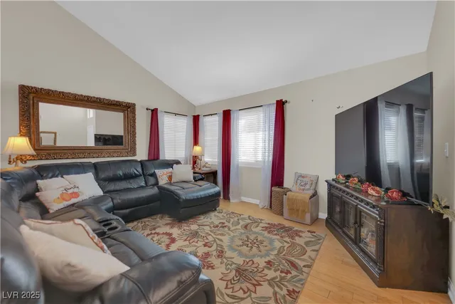 $535,000 | 374 Santali Court, Henderson, NV 89014