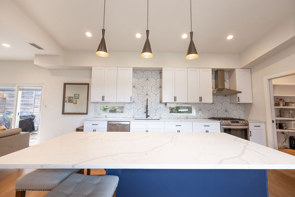 3923 East 16th Street, Unit A Austin, TX 78721 - Photo 7 of 40