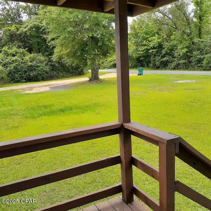 3042 Henderson Road Cottondale, FL 32431 - Photo 13 of 14