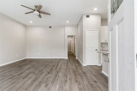 $525,000 | 1321 East 35th Street, Houston, TX 77022