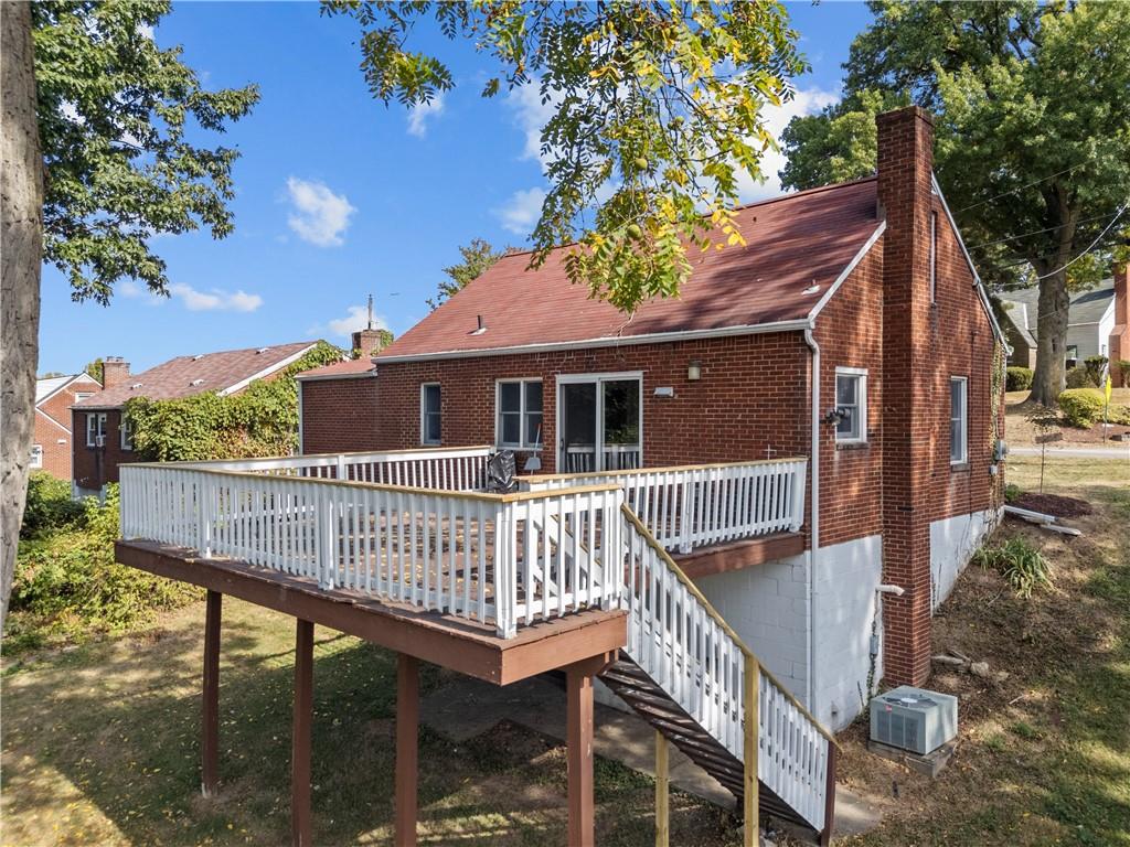 25 Locust Lane Pittsburgh, PA 15241 - Photo 2 of 31