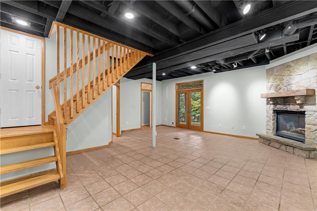 25 Locust Lane Pittsburgh, PA 15241 - Photo 21 of 31