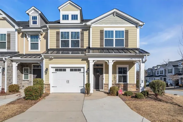 $360,000 | 207 Nautique Court, Anderson, SC 29625