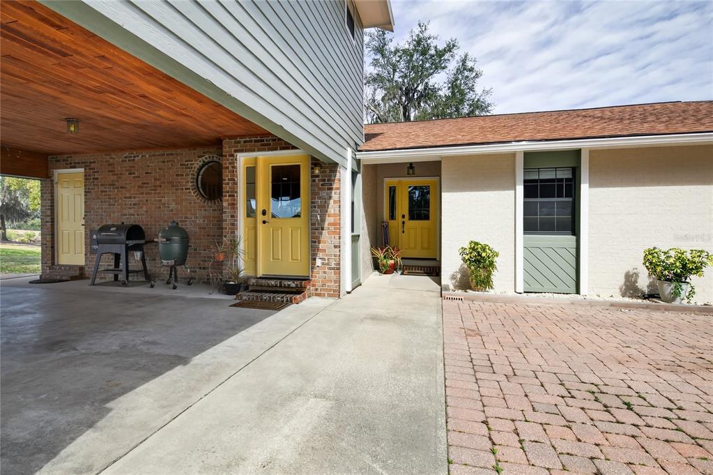 17025 Peru Road Umatilla, FL 32784 - Photo 4 of 73