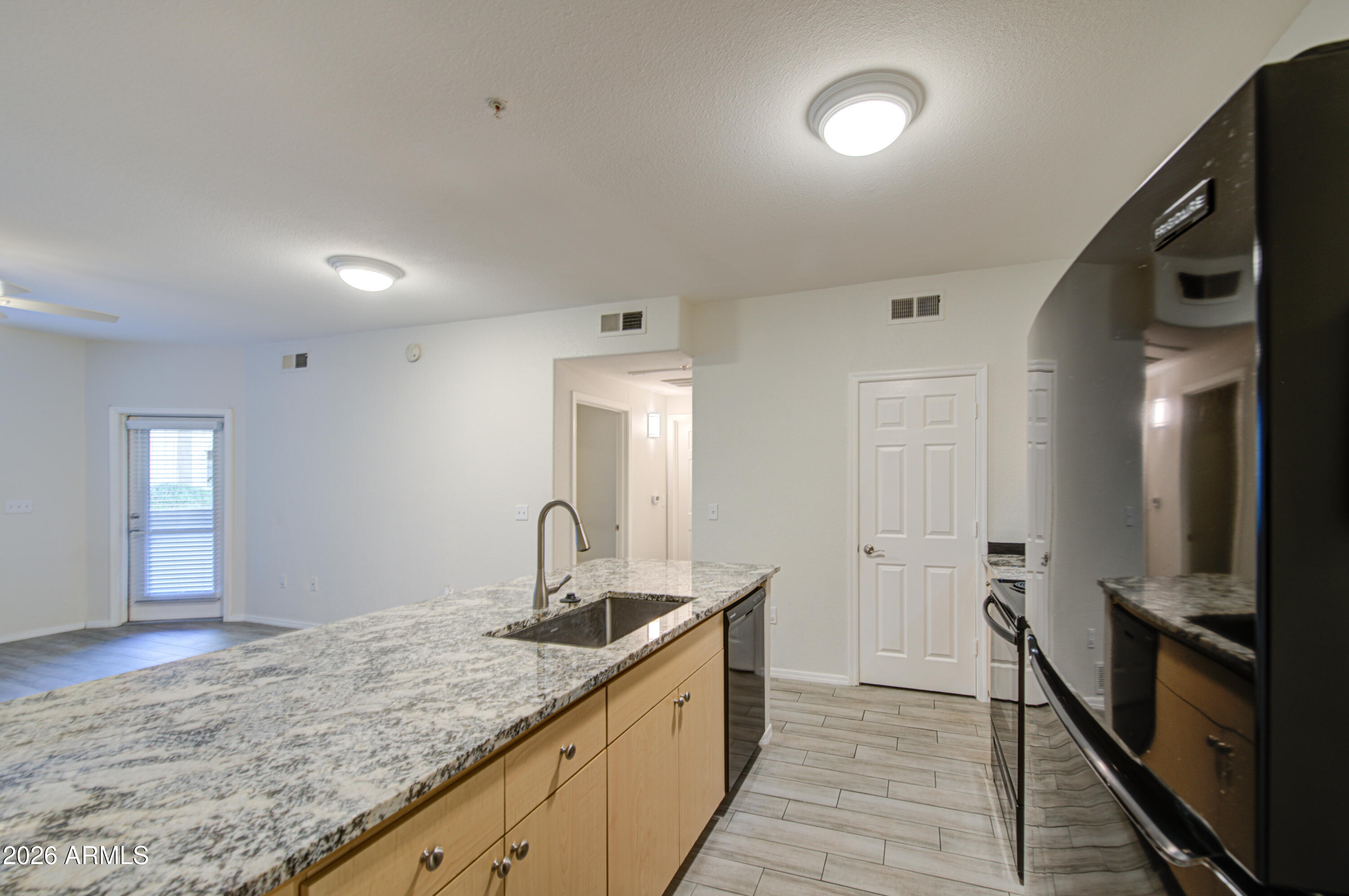 18416 North Cave Creek Road, Unit 1019 Phoenix, AZ 85032 - Photo 8 of 34