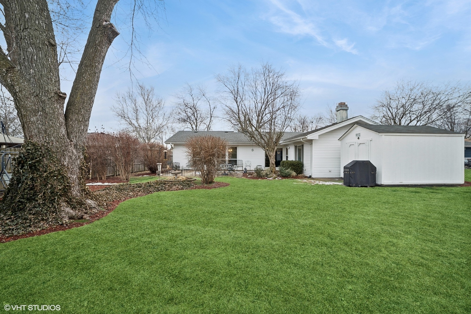 720 Alcoa Lane Hoffman Estates, IL 60169 - Photo 16 of 23 a view of a house with backyard