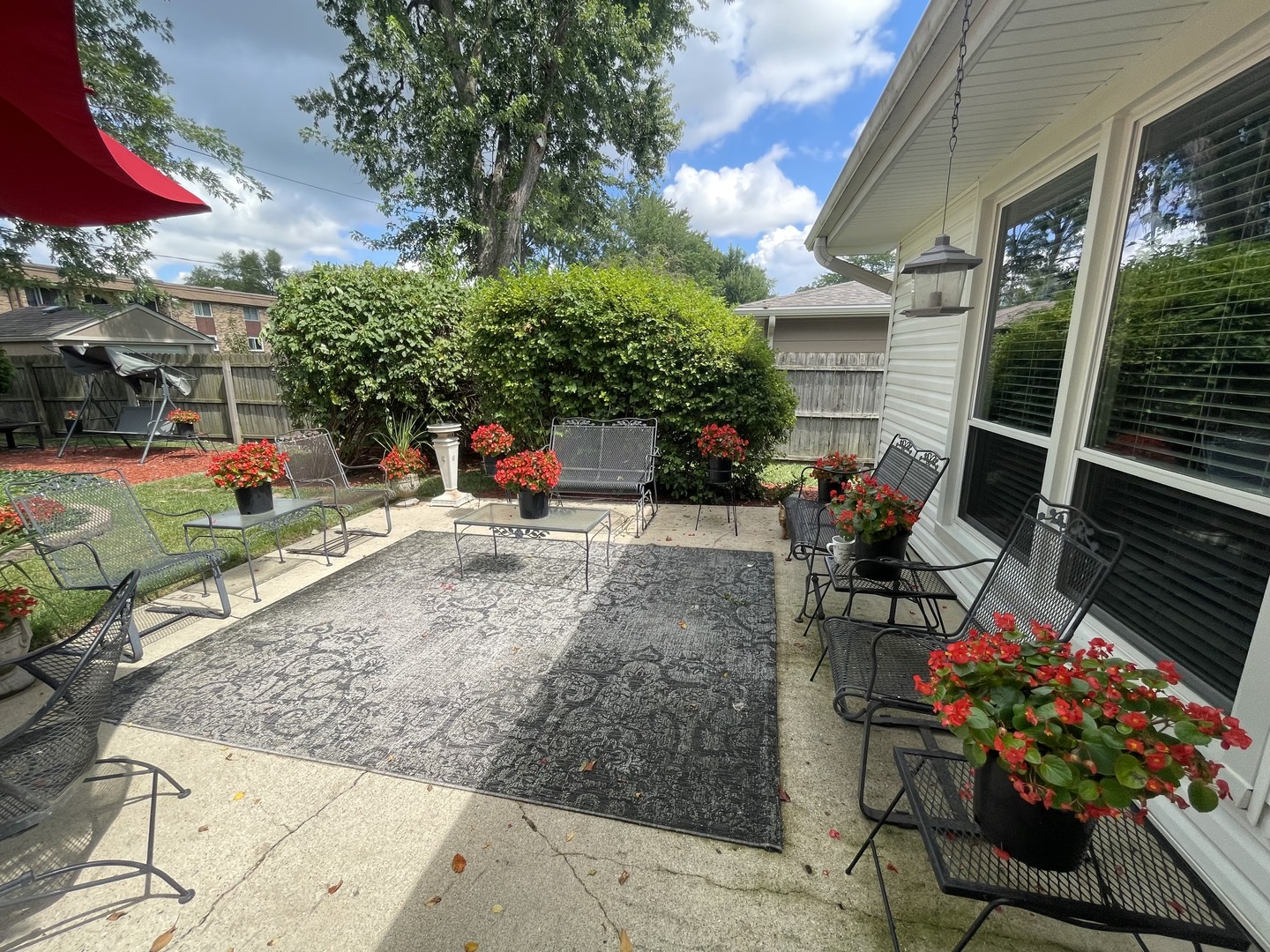 720 Alcoa Lane Hoffman Estates, IL 60169 - Photo 20 of 23 a view of outdoor space