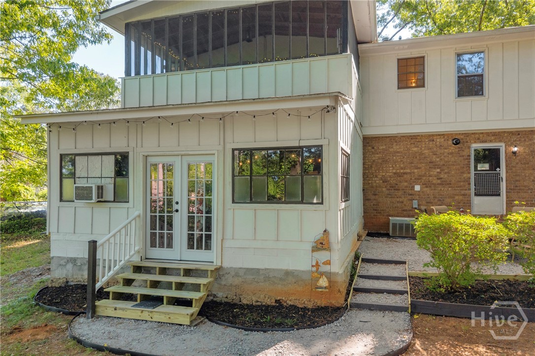 243 Rhodes Drive Athens, GA 30606 - Photo 3 of 44 Gallery Image 3