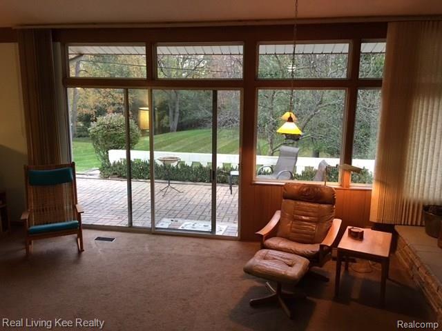 5733 Cobb Creek Road Rochester, MI 48306 - Photo 8 of 31 E.JPG