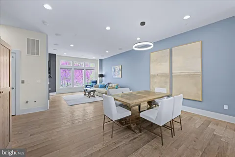 $1,290,000 | 406 Barlow Place, Bethesda, MD 20814