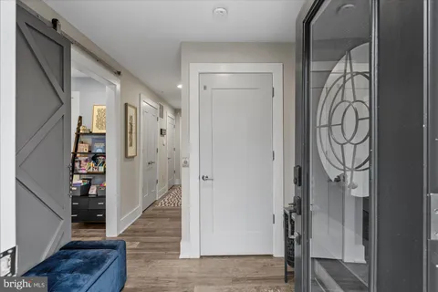 $1,290,000 | 406 Barlow Place, Bethesda, MD 20814