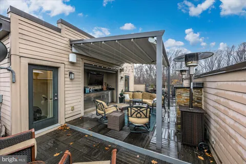 $1,290,000 | 406 Barlow Place, Bethesda, MD 20814