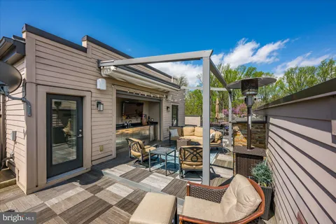 $1,290,000 | 406 Barlow Place, Bethesda, MD 20814