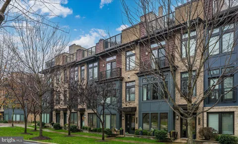 $1,290,000 | 406 Barlow Place, Bethesda, MD 20814