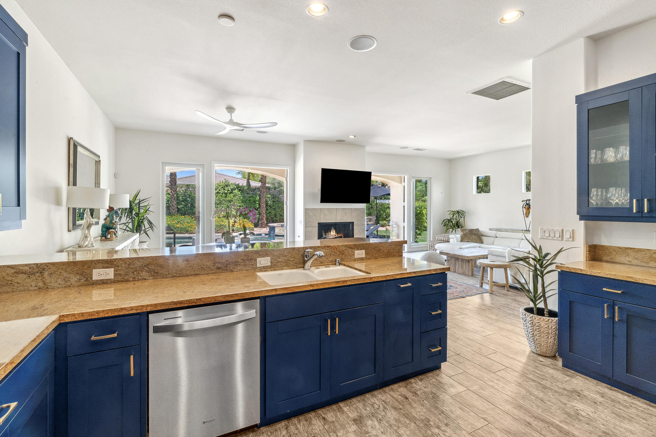 32 Calais Circle Rancho Mirage, CA 92270 - Photo 13 of 43 13