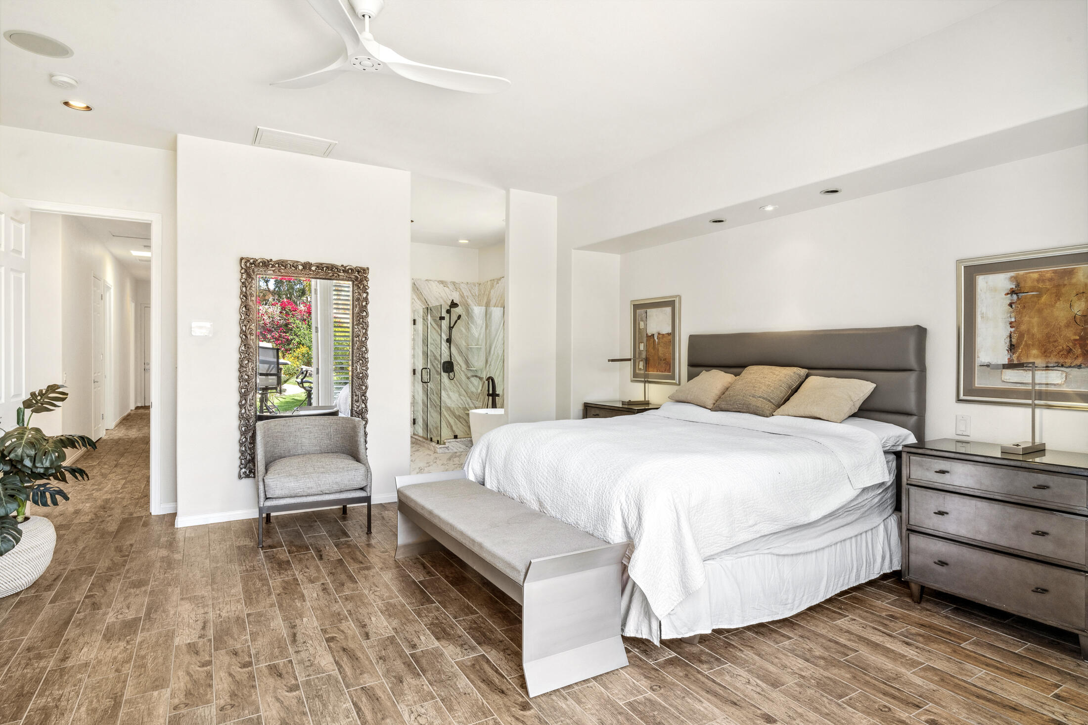 32 Calais Circle Rancho Mirage, CA 92270 - Photo 16 of 43 16