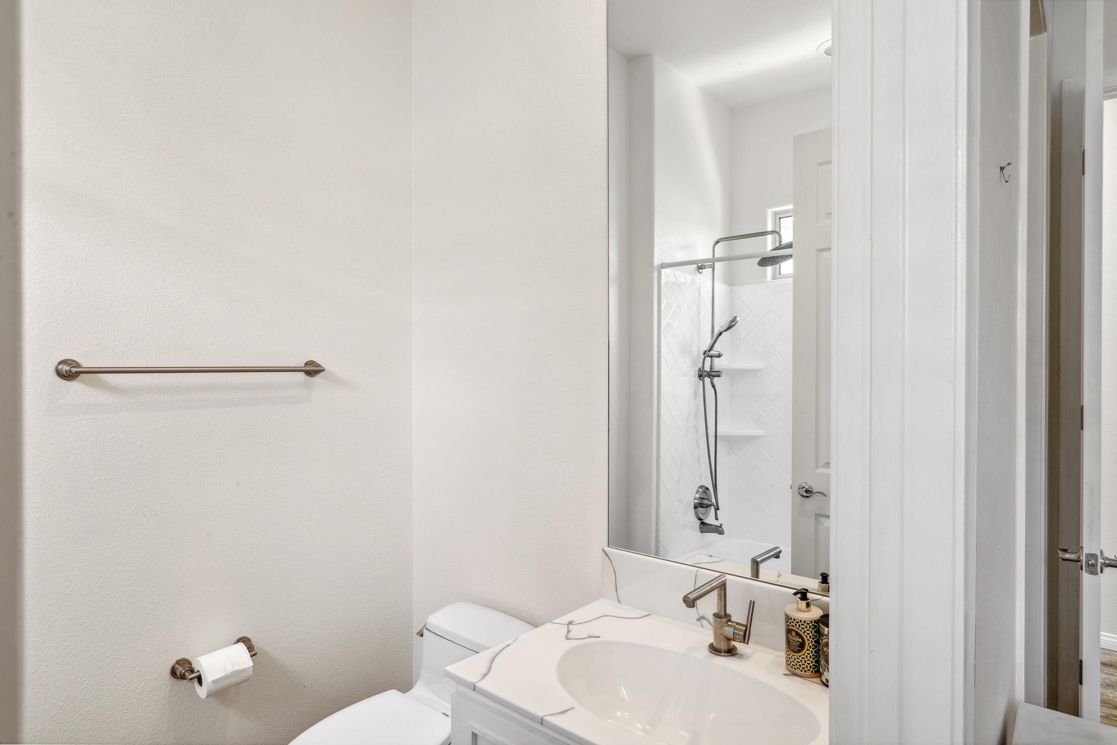 32 Calais Circle Rancho Mirage, CA 92270 - Photo 26 of 43 26