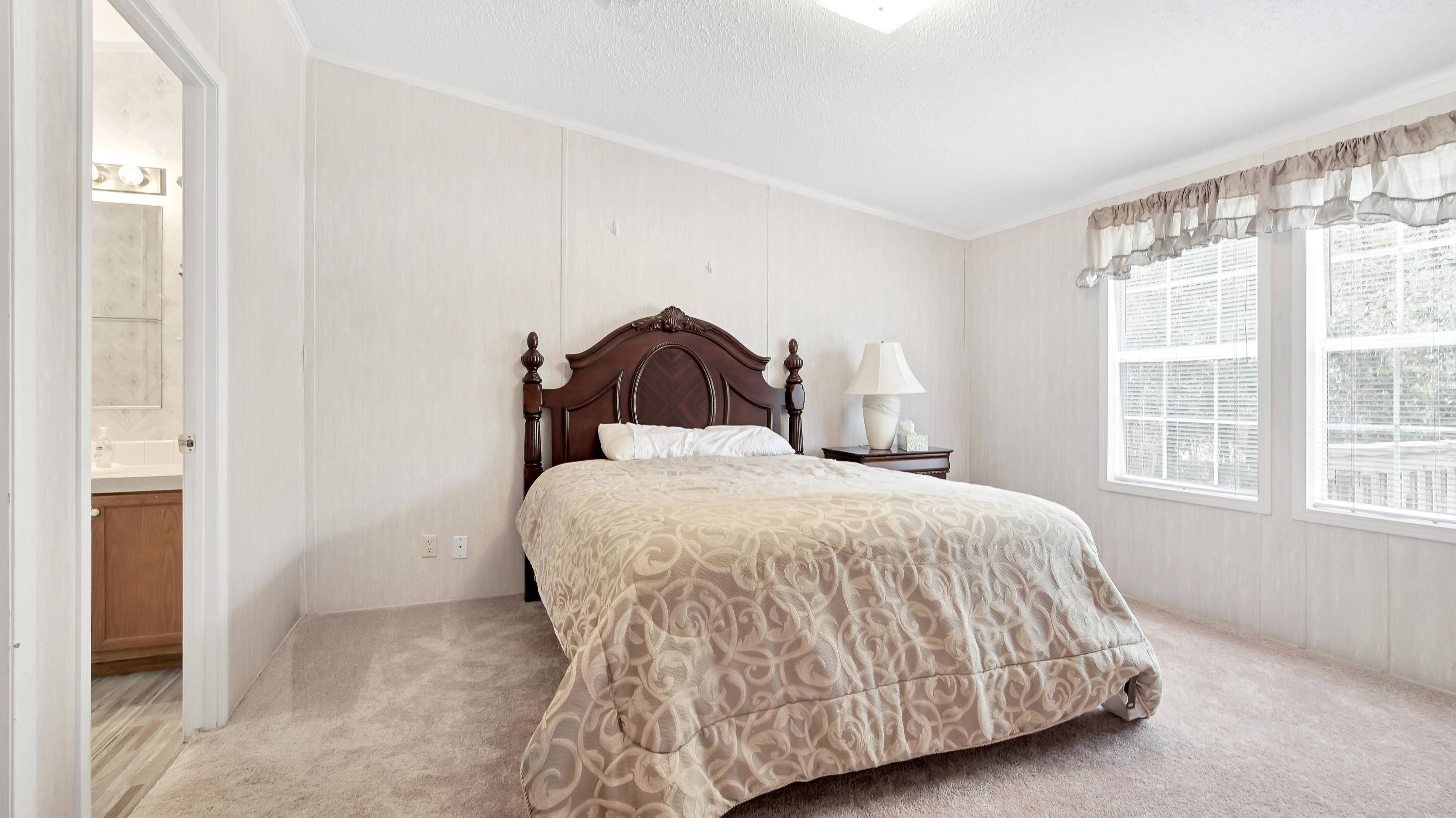 51 Easy Street Freeport, FL 32439 - Photo 10 of 19 Large Primary Bedroom