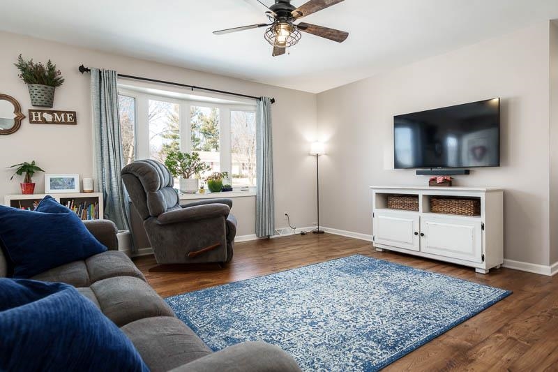 403 Hart Drive Clinton, WI 53525 - Photo 5 of 33