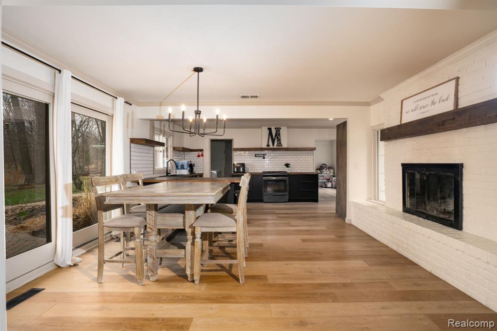 1530 South Baldwin Road Lake Orion, MI 48360 - Photo 12 of 37