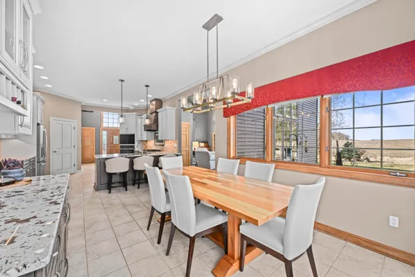 $1,100,000 | W3730 Decora Road, Hubbard, WI 53032