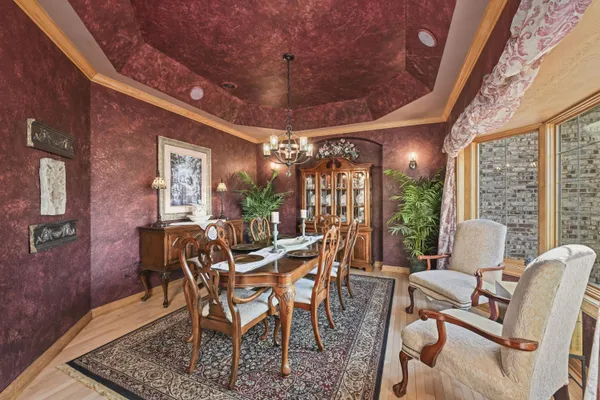 $1,100,000 | W3730 Decora Road, Hubbard, WI 53032