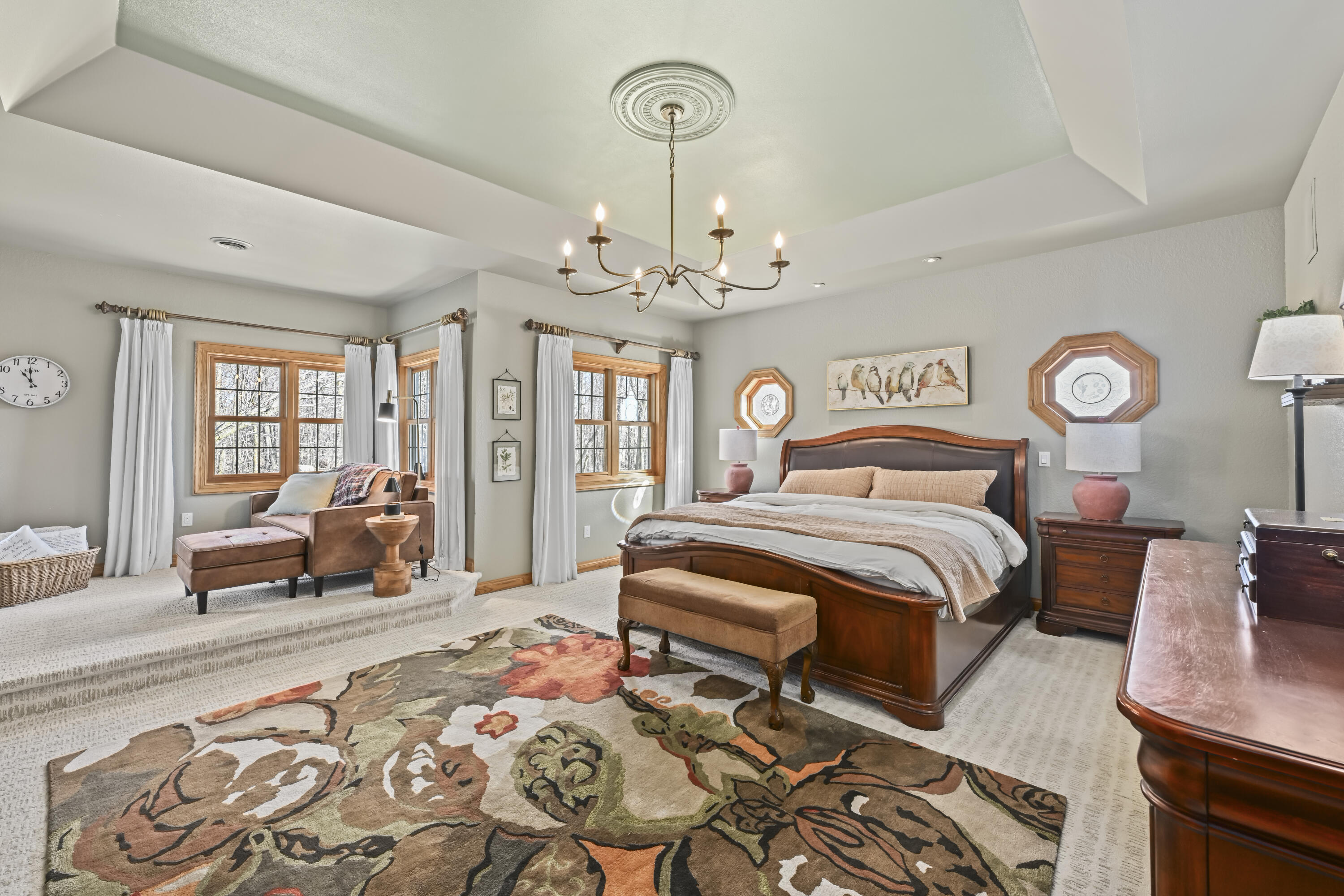 W3730 Decora Road Hubbard, WI 53032 - Photo 17 of 41 Master/Sitting Area