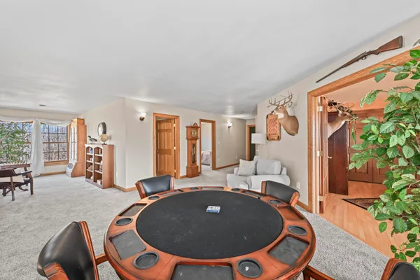 $1,100,000 | W3730 Decora Road, Hubbard, WI 53032