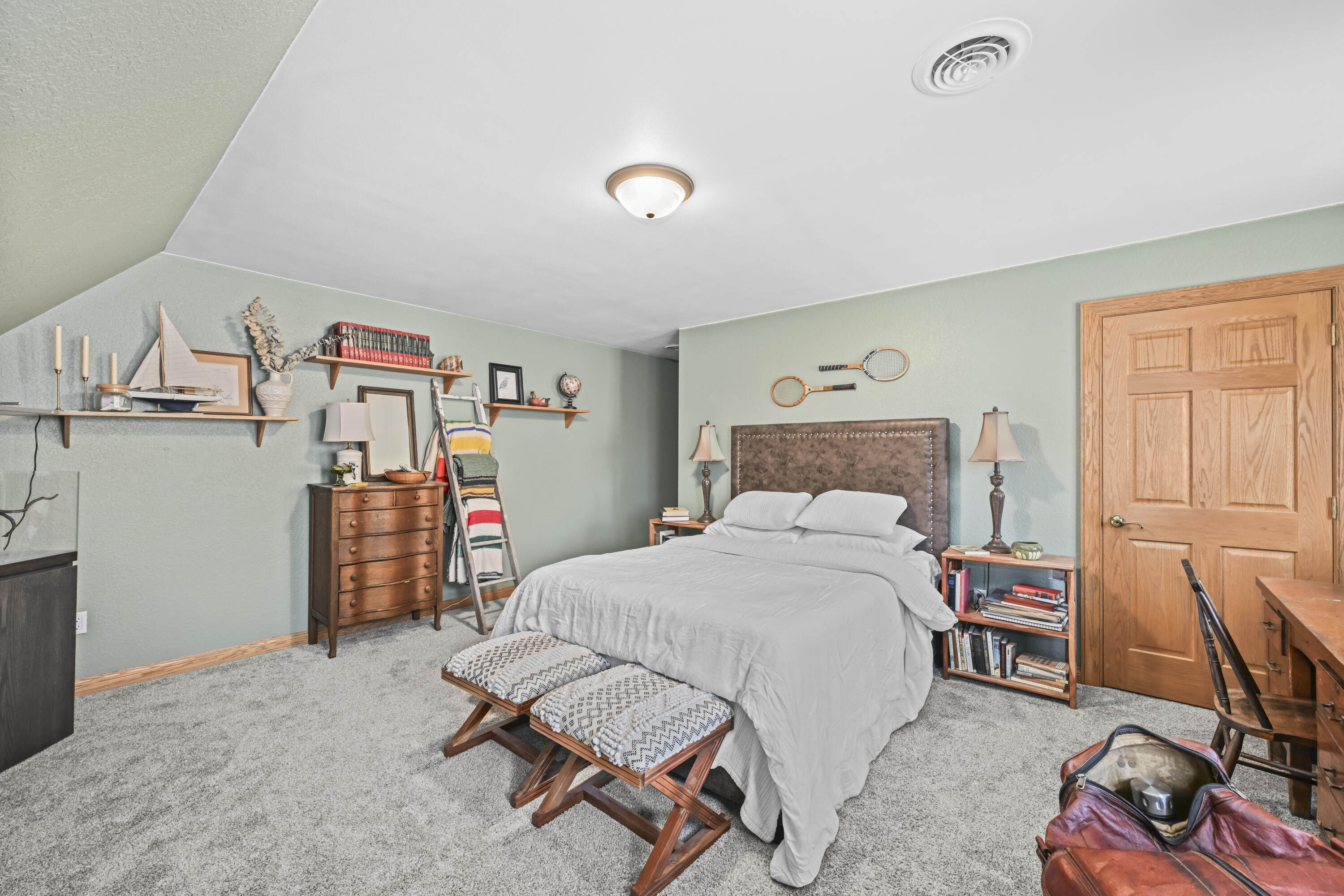 W3730 Decora Road Hubbard, WI 53032 - Photo 22 of 41 3rd Bedroom Up