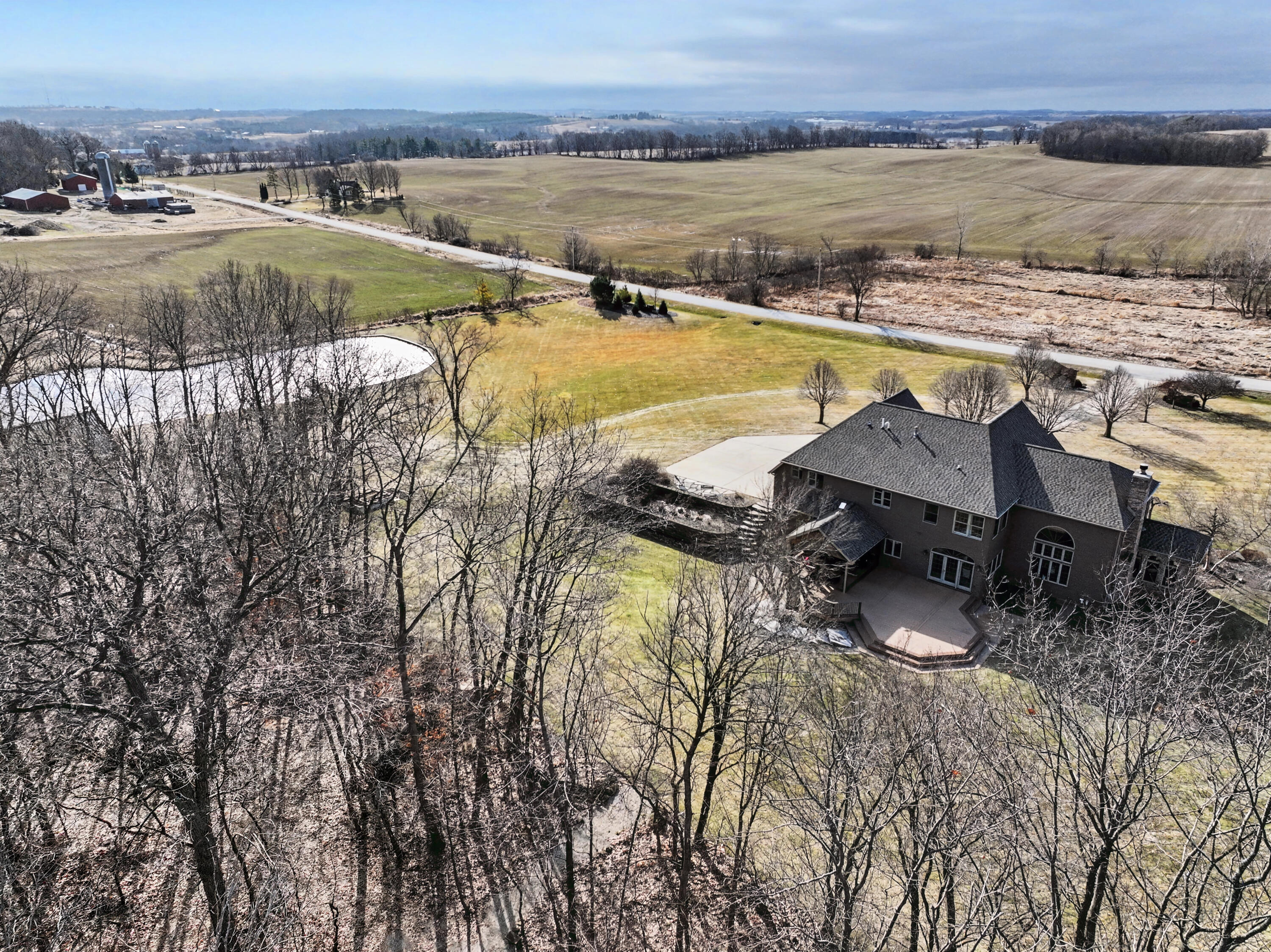 W3730 Decora Road Hubbard, WI 53032 - Photo 35 of 41 Back