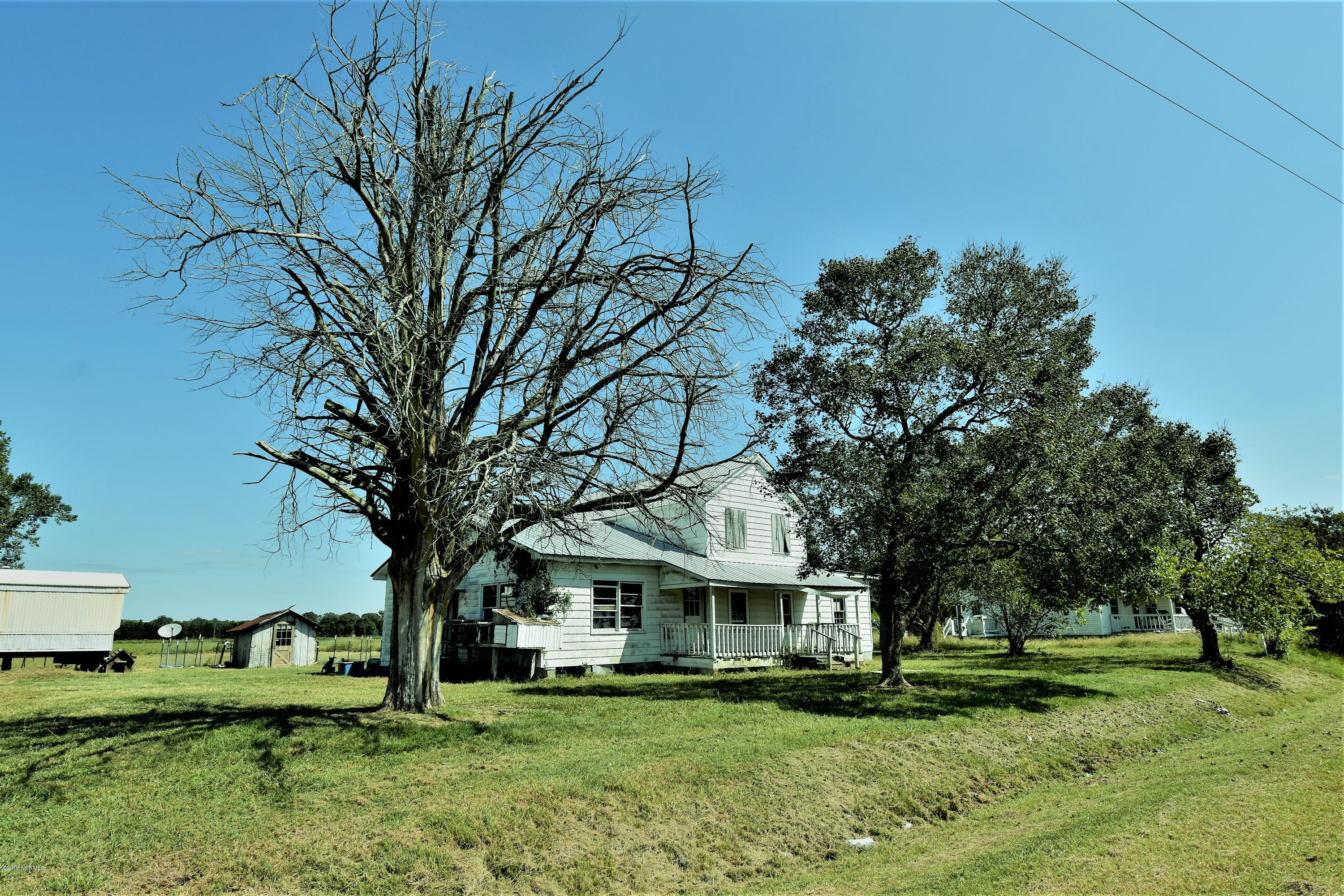 799 Plantation Road Trenton, NC 28585 - Photo 1 of 10 DSC_0008